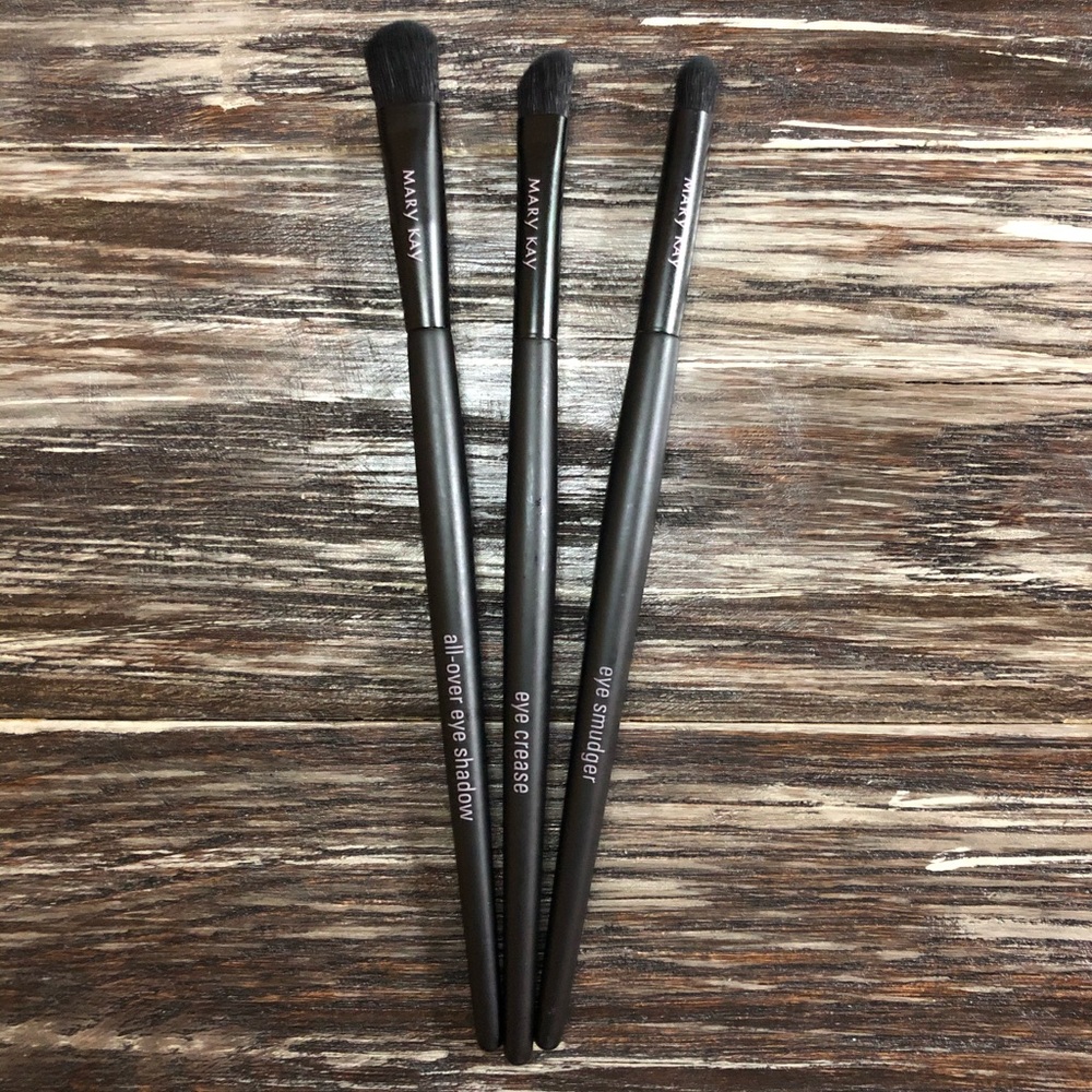 Mary Kay Set of 3 Eye Makeup Brushes 4